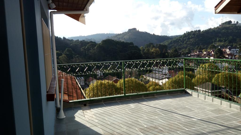 Vista Bela Villa Campos do Jordão Buitenkant foto